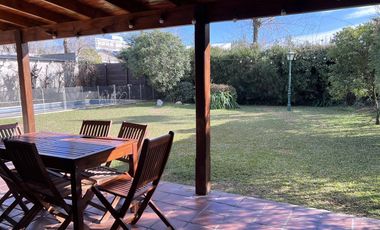 Casa en Campos De Echeverria