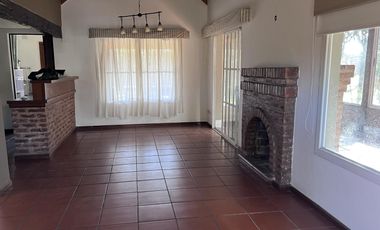 Casa en Campos De Echeverria