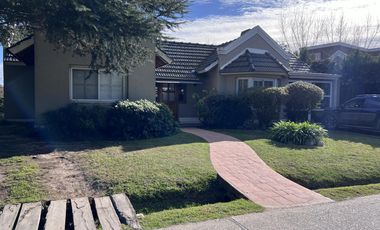 Casa en Campos De Echeverria