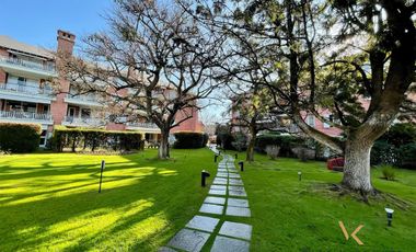 Departamento en venta en  Jardines de San Isidro