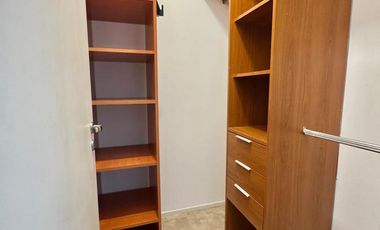 80m2 - Dos ambientes con patio en Villa urquiza.