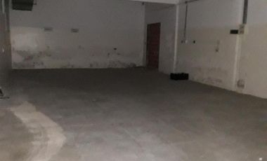 Depósito zona industrial. Planta alta de oficinas. - Olivos