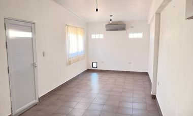 Alquiler de Casa de 2 Dormitorios B° UTEDYC