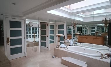 Casa en venta Lomas Altas