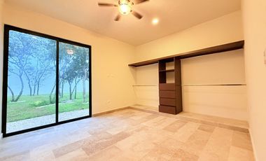 𝐂𝐀𝐒𝐀 𝐃𝐄 𝐔𝐍𝐀 𝐏𝐋𝐀𝐍𝐓𝐀 EN PRIVADA CON EXTENSO TERRENO