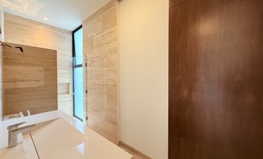 Casa en venta en la privada Oasis, Yucatán Country Club