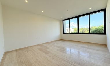 Casa en venta en la privada Oasis, Yucatán Country Club