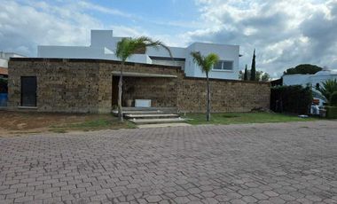 CASA EN VENTA: RESIDENCIAL  CLUB CAMPESTRE SAN GIL, SAN JUAN DEL RÍO.