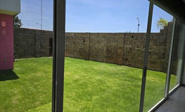 CASA EN VENTA: RESIDENCIAL  CLUB CAMPESTRE SAN GIL, SAN JUAN DEL RÍO.