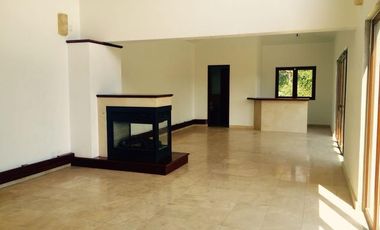 Residencia de Ensueño en Renta – Zona Esmeralda