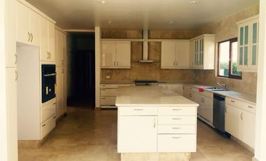 Residencia de Ensueño en Renta – Zona Esmeralda
