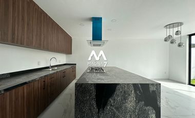 RENTA CASA EN SOARÉ SOLARES