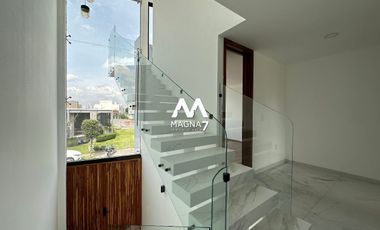 RENTA CASA EN SOARÉ SOLARES