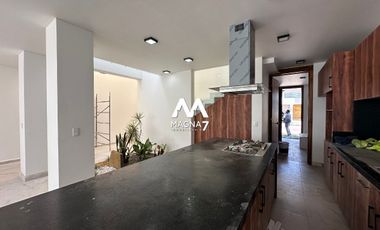 RENTA CASA EN SOLARES COTO VALEIRA HABITAT
