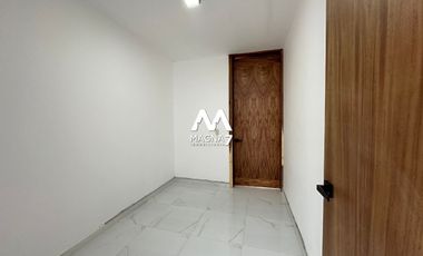 RENTA CASA EN SOLARES COTO VALEIRA HABITAT