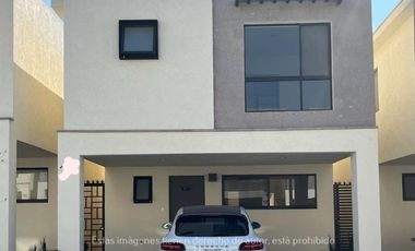 Casa en Renta en Ferrara Residencial