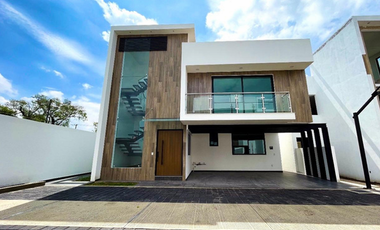 Casa en Venta en Residencial Amalfi Modelo 1