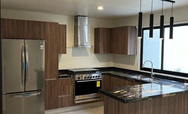 Casa en renta en Ferrara Residencial