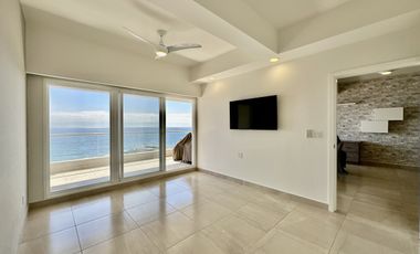 Condominio de Ensueño en Rosarito con Playa Privada y Amenidades