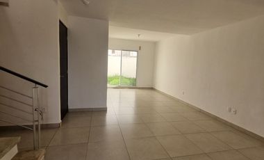 Hermosa casa en renta en los agaves