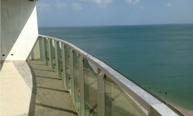 SE VENDE APARTAMENTO FRENTE AL MAR EN PH OCEAN WAVES GORGONA