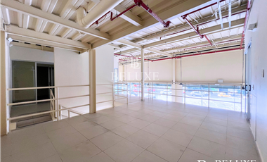 ALQUILER DE LOCAL LISTO PARA OCUPAR EN VIA PORRAS, CITY PLAZA (8)