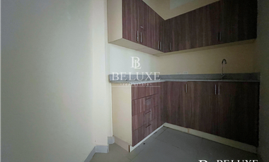 ALQUILER DE LOCAL LISTO PARA OCUPAR EN VIA PORRAS, CITY PLAZA (8)