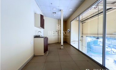 ALQUILER DE LOCAL LISTO PARA OCUPAR EN VIA PORRAS, CITY PLAZA (8)