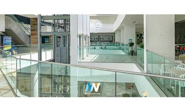 Alquiler / Venta de Local Comercial en Atrio Mall Costa del Este.