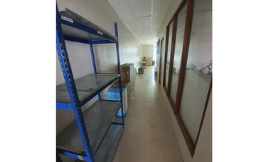 VIA ESPAÑA / PLAZA LAS PIRAMIDES / 131.68M / LOCAL COMERCIAL JC