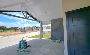 VENDO.CASA.NUEVA VIA CALDERA