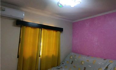 VENTA DE CASA EN AQUALINA.  4 RECAMARAS  COMPLETAMENTE CERCADA