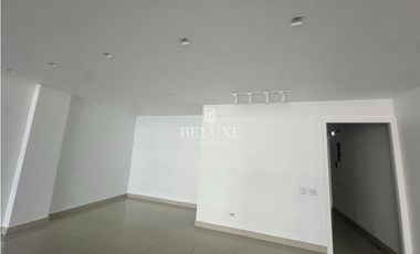 ALQUILER LOCAL PB EN BRISAS MALL-BRISAS DEL GOLF (P)