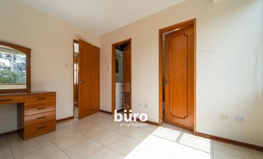 BONITA CASA EN ALQUILER CON PISCINA 4 DORM LA MOLINA