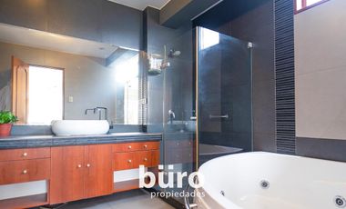 BONITA CASA EN ALQUILER CON PISCINA 4 DORM LA MOLINA