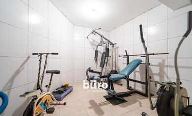 BONITA CASA EN ALQUILER CON PISCINA 4 DORM LA MOLINA