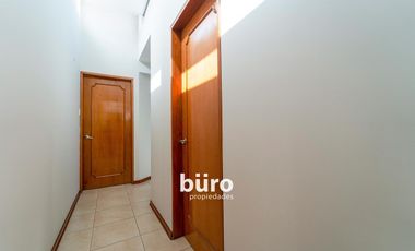 BONITA CASA EN ALQUILER CON PISCINA 4 DORM LA MOLINA