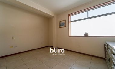BONITA CASA EN ALQUILER CON PISCINA 4 DORM LA MOLINA