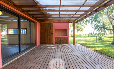 CASA EN VENTA EN COSTA ESMERALDA