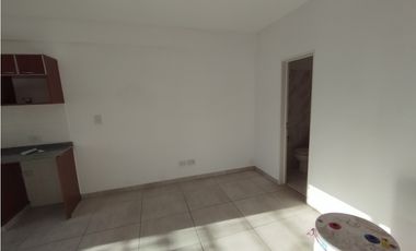 DOS AMBIENTES CON GARAGE INDEPENDIENTE CON PORTON LEVADIZO