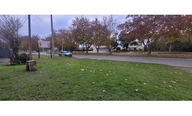 Vendo Casa - Lote multifamiliar sobre Avenida en General Madariaga