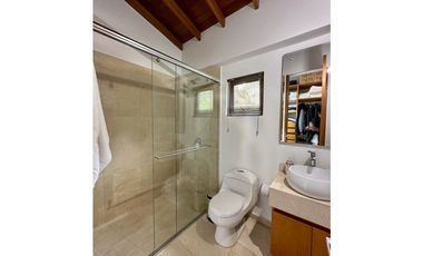 SE VENDE ESPECTACULAR CASA EN HORIZONTE RESERVADO