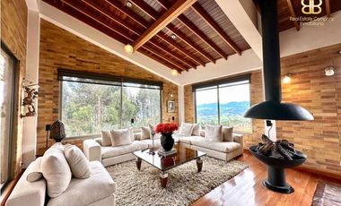 SE VENDE ESPECTACULAR CASA EN HORIZONTE RESERVADO