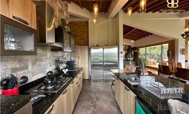 SE VENDE ESPECTACULAR CASA EN HORIZONTE RESERVADO