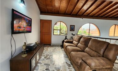 Arriendo Casa Comercial Itagüí Santa María