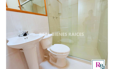 ¡Hermosa Casa en Unidad Cerrada con Excelente Ubicación!