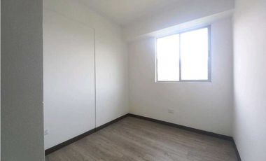 Arriendo apartamento en niquia frente a la estación Niquia del metro.