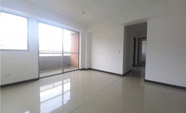 Arriendo apartamento en niquia frente a la estación Niquia del metro.