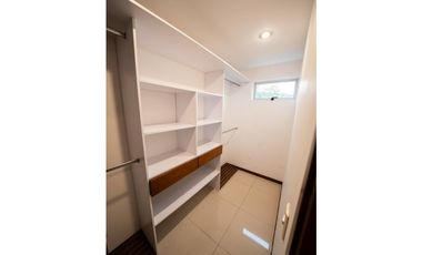 CASA CAMPESTRE A LA VENTA EN EL RETIRO SECTOR LA MARIA UNIDAD CERRADA