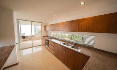 CASA CAMPESTRE A LA VENTA EN EL RETIRO SECTOR LA MARIA UNIDAD CERRADA